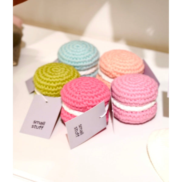 MACARON