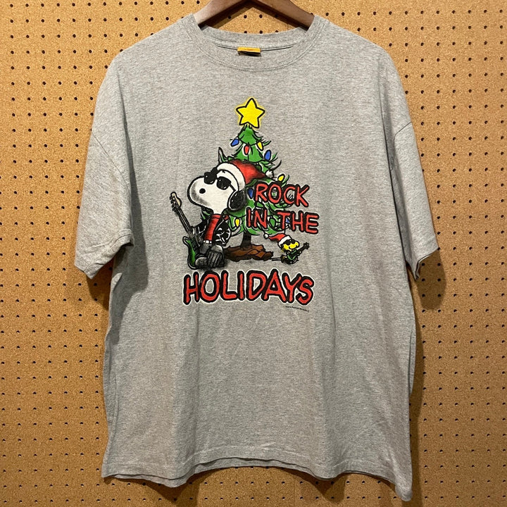 "ROCK IN THE HOLIDAYS" T