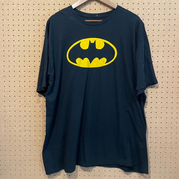 "BAT SIGNAL" T